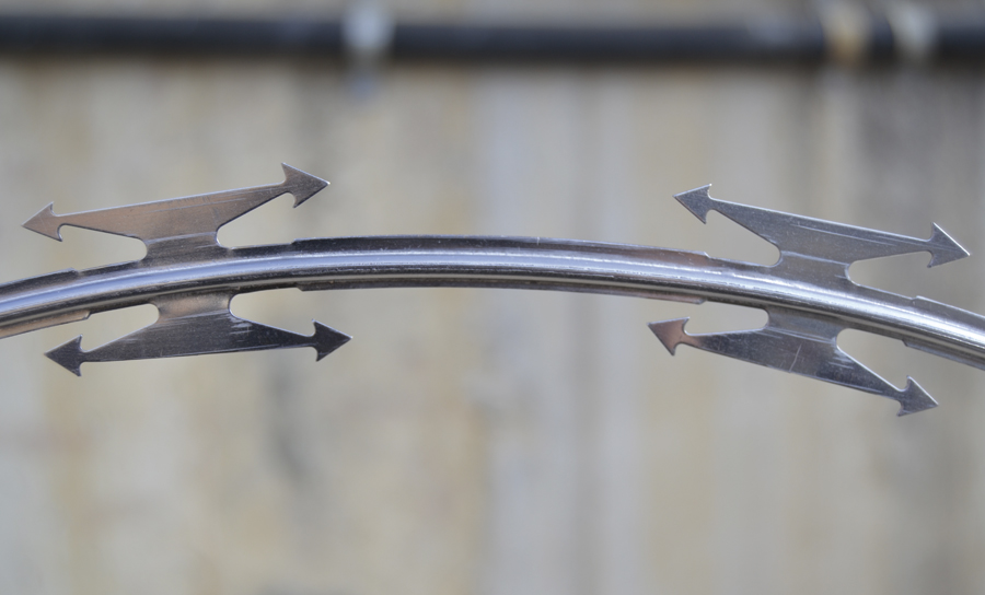Concertina Arrow Blades